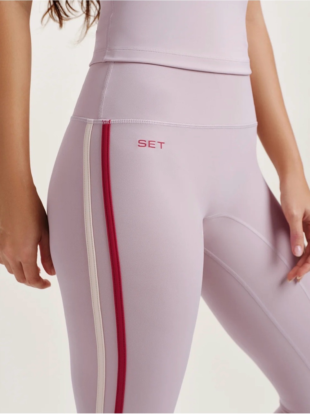 SET Limited Ed-Valentine’s Drop Luxform Lux Duo Stripe Leggings Med